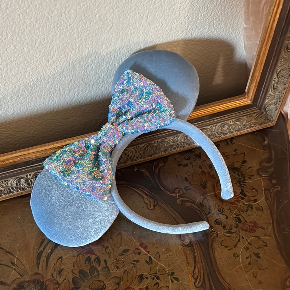 Disney Blue and Multicolor Sequin Minnie Mouse Ears Headband